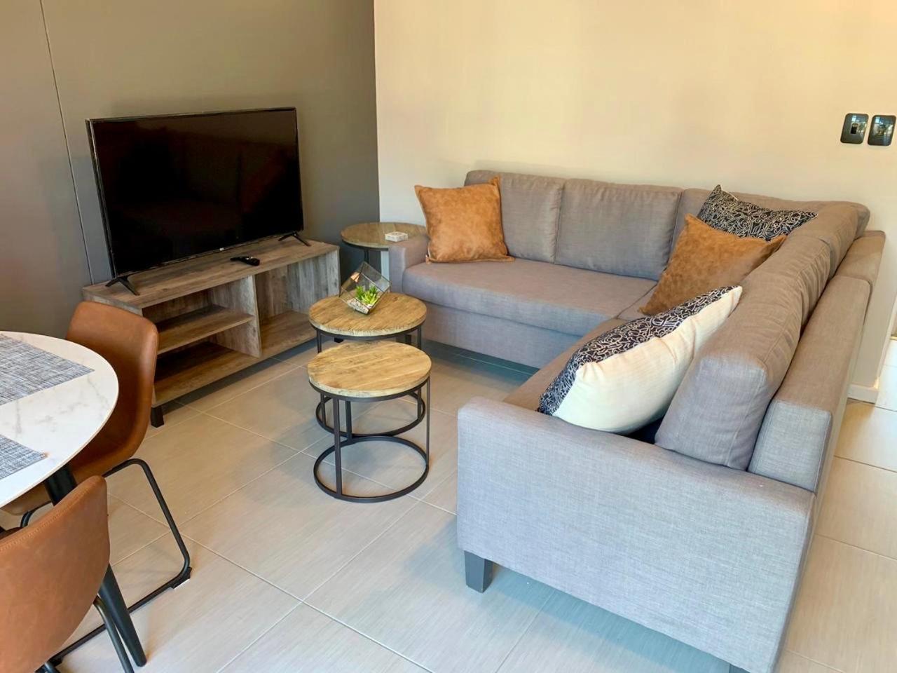 Oyster Lagoon Villa - Luxurious 2 Bed Apartment In Knysna Eksteriør bilde
