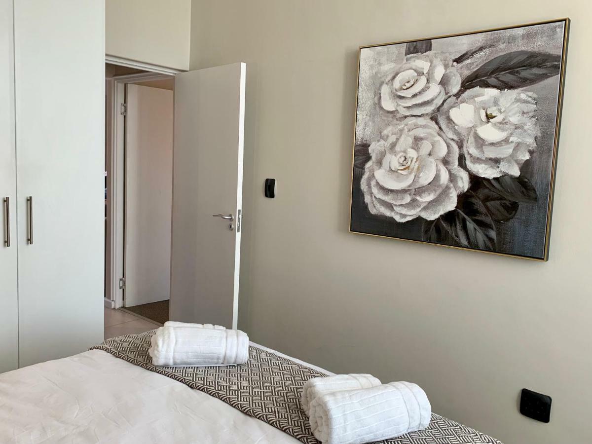 Oyster Lagoon Villa - Luxurious 2 Bed Apartment In Knysna Eksteriør bilde